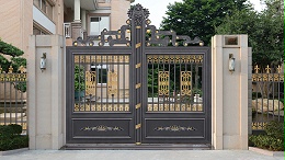 庭院别墅围墙大门选择什么样的材质款式会比较好呢？