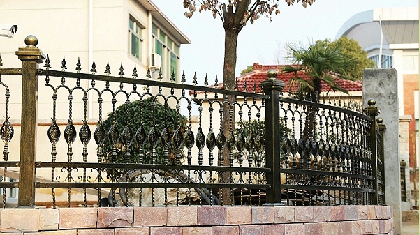 铁艺别墅围墙护栏