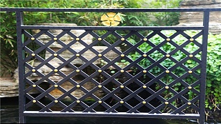 浅述合格的阳台铁艺护栏需要具备的特征